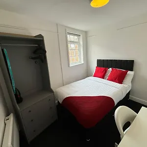 comfortable-stay-st-jamess-terrace.hotelsin-nottingham.com/